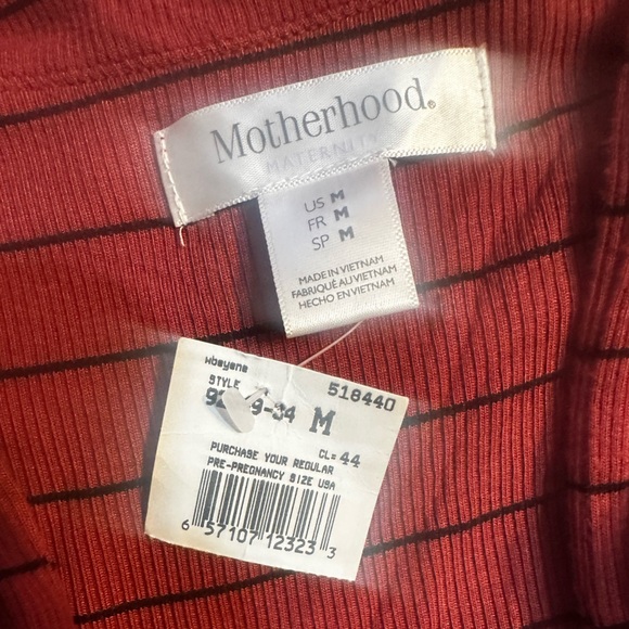 Maternity Top Bundle - Picture 3 of 6